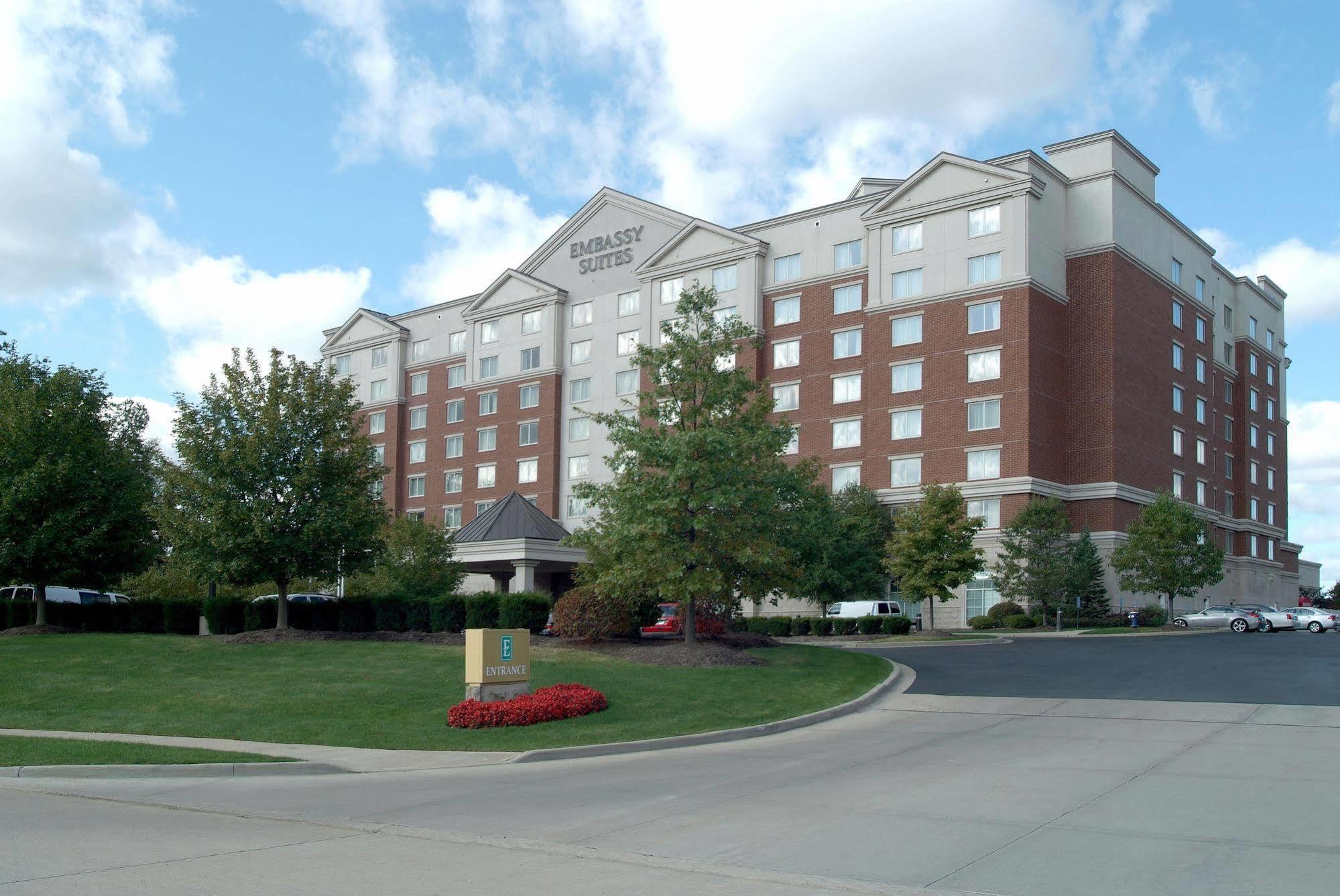 Embassy Suites Cleveland-Rockside Independence Bagian luar foto
